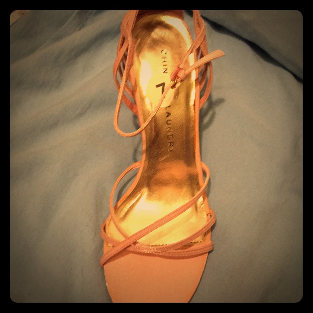 Light pink sandal